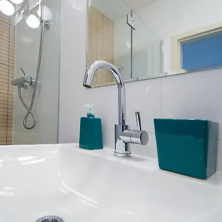 Modern Charvátova Apartmán Praha