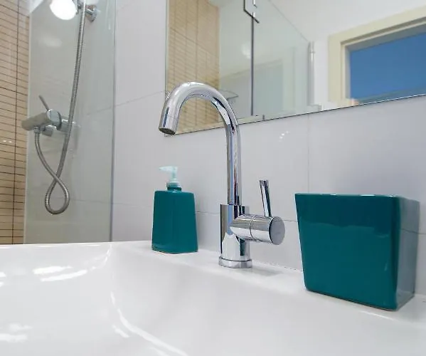 Modern Charvátova Apartmán Praha